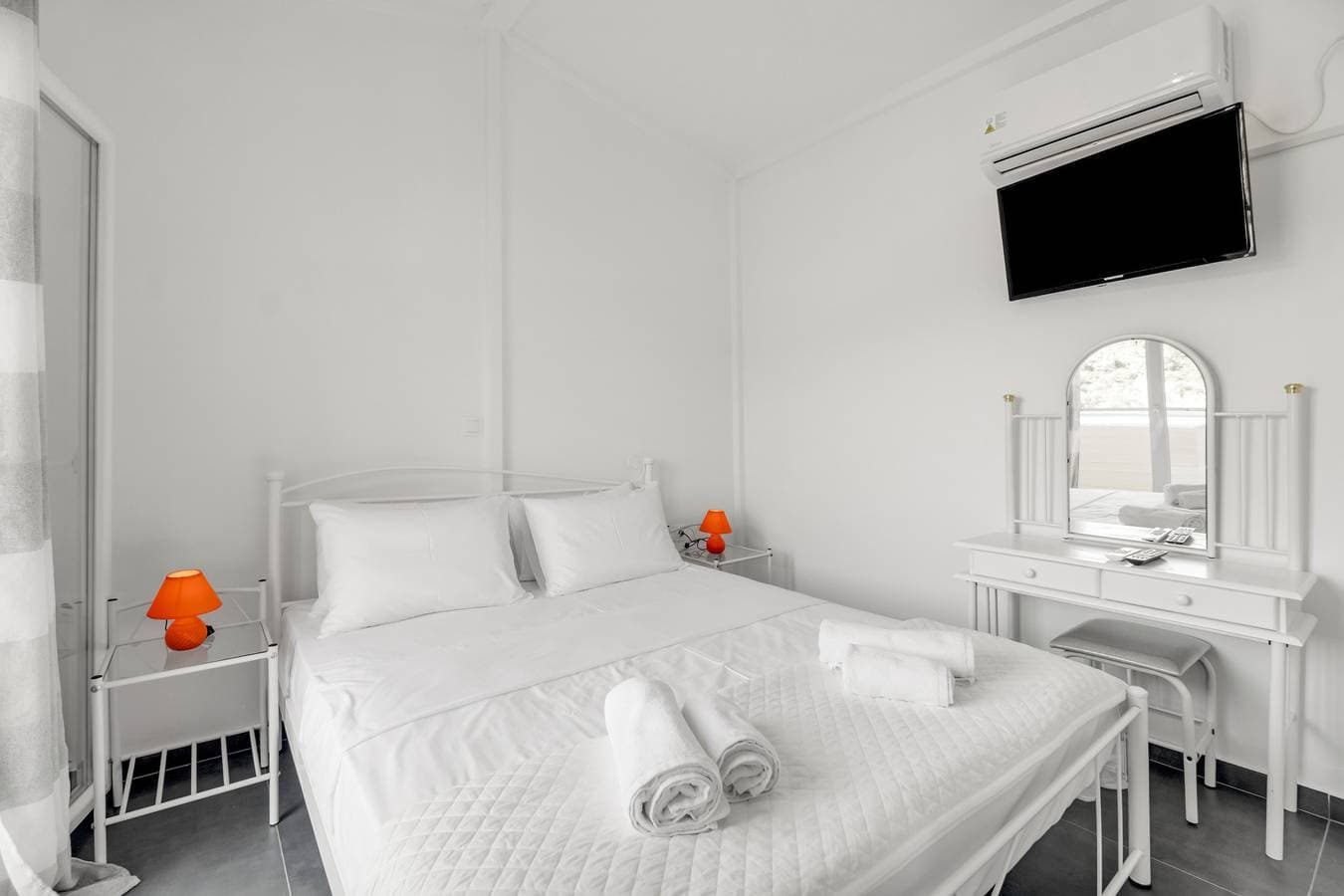 Foto 12 von 22: Villa "Μyrsini" mit Meerblick, 2 privaten Terrassen, eigenem Pool und Wi-Fi