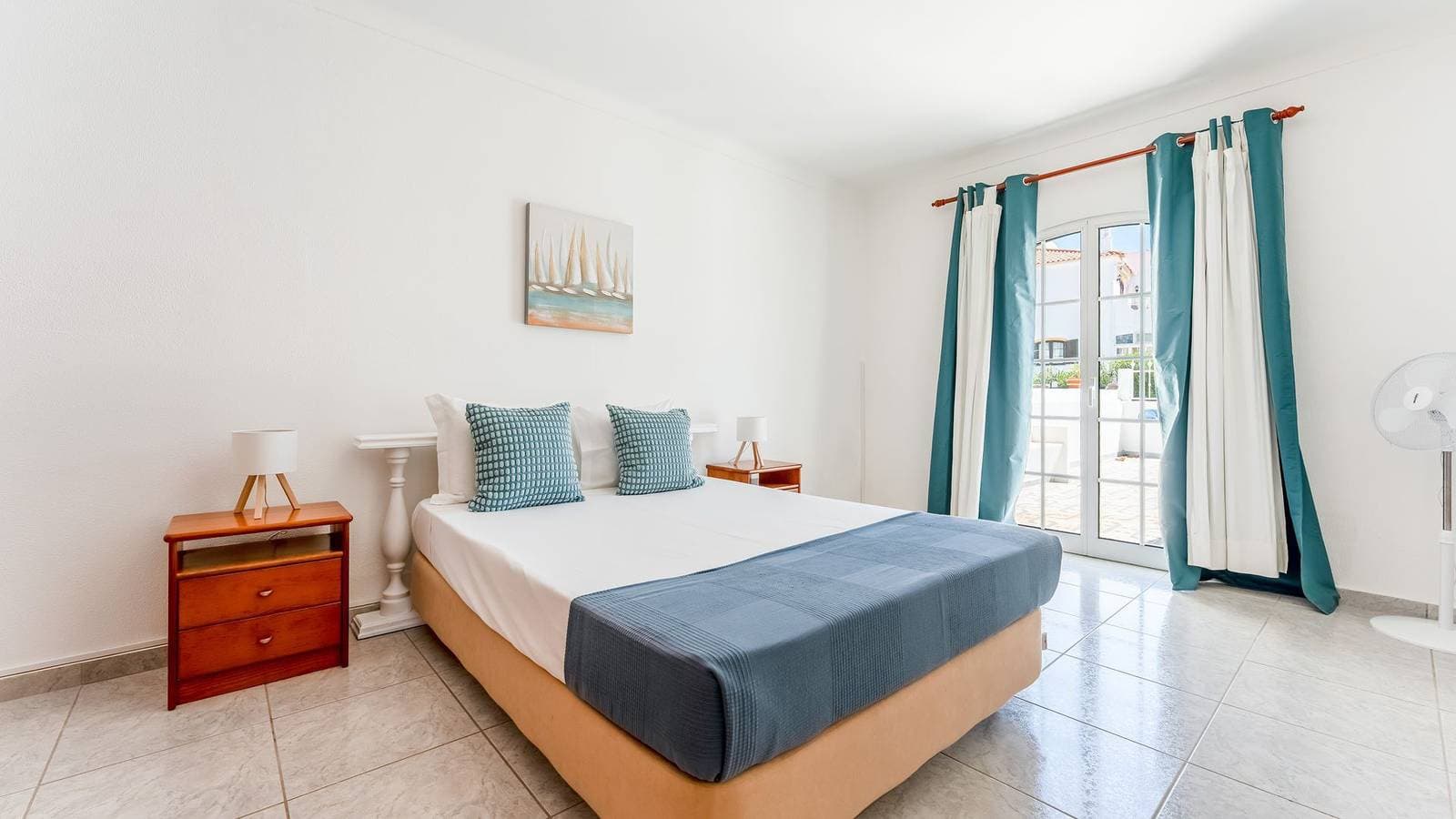 Foto 3 von 29: Ferienwohnung für 4 Personen mit Garten