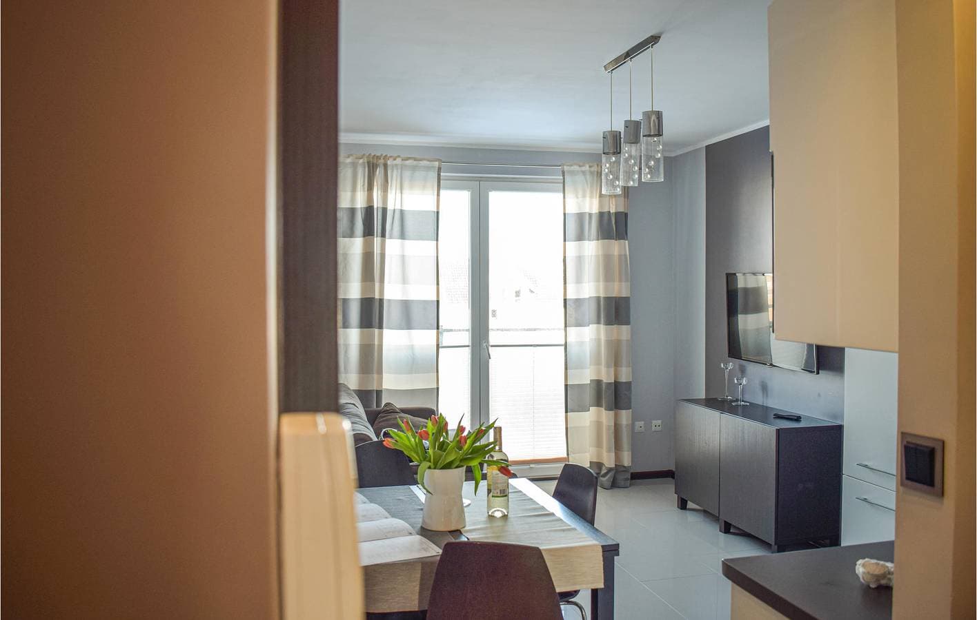 Foto 5 von 17: Ferienwohnung für 4 Personen mit Terrasse