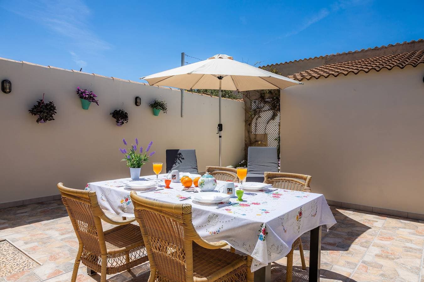 Foto 4 von 28: Villa "Casa Voramar Son Serra Beach" mit Garten und WLAN *Neu 2027 – Klimaanlage*
