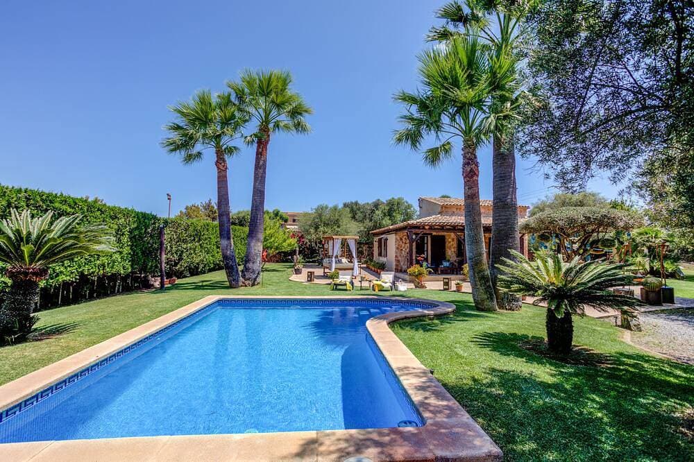 Foto 9 von 30: Schöne Rustikale Villa In Alcudia, 1Km Vom Strand Entfernt, Kostenloses WIFI, Privater Pool.