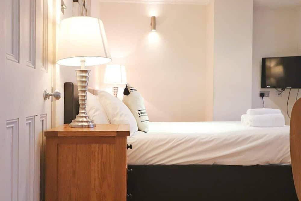 Foto 2 von 12: Modern Studio in Desirable Clifton Area