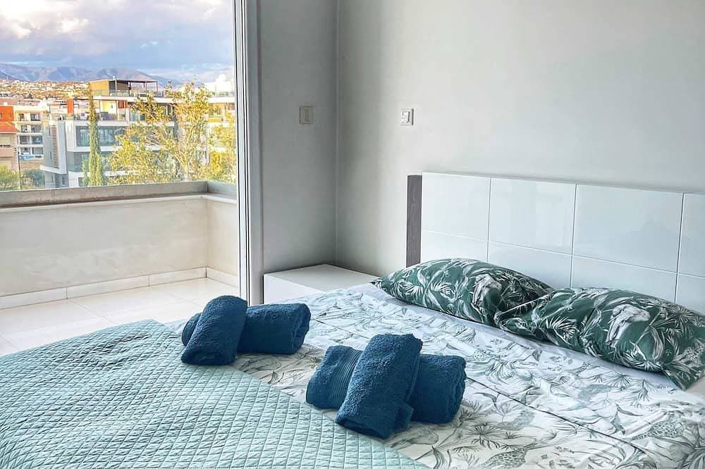 Foto 3 von 14: Modern seafront apartment