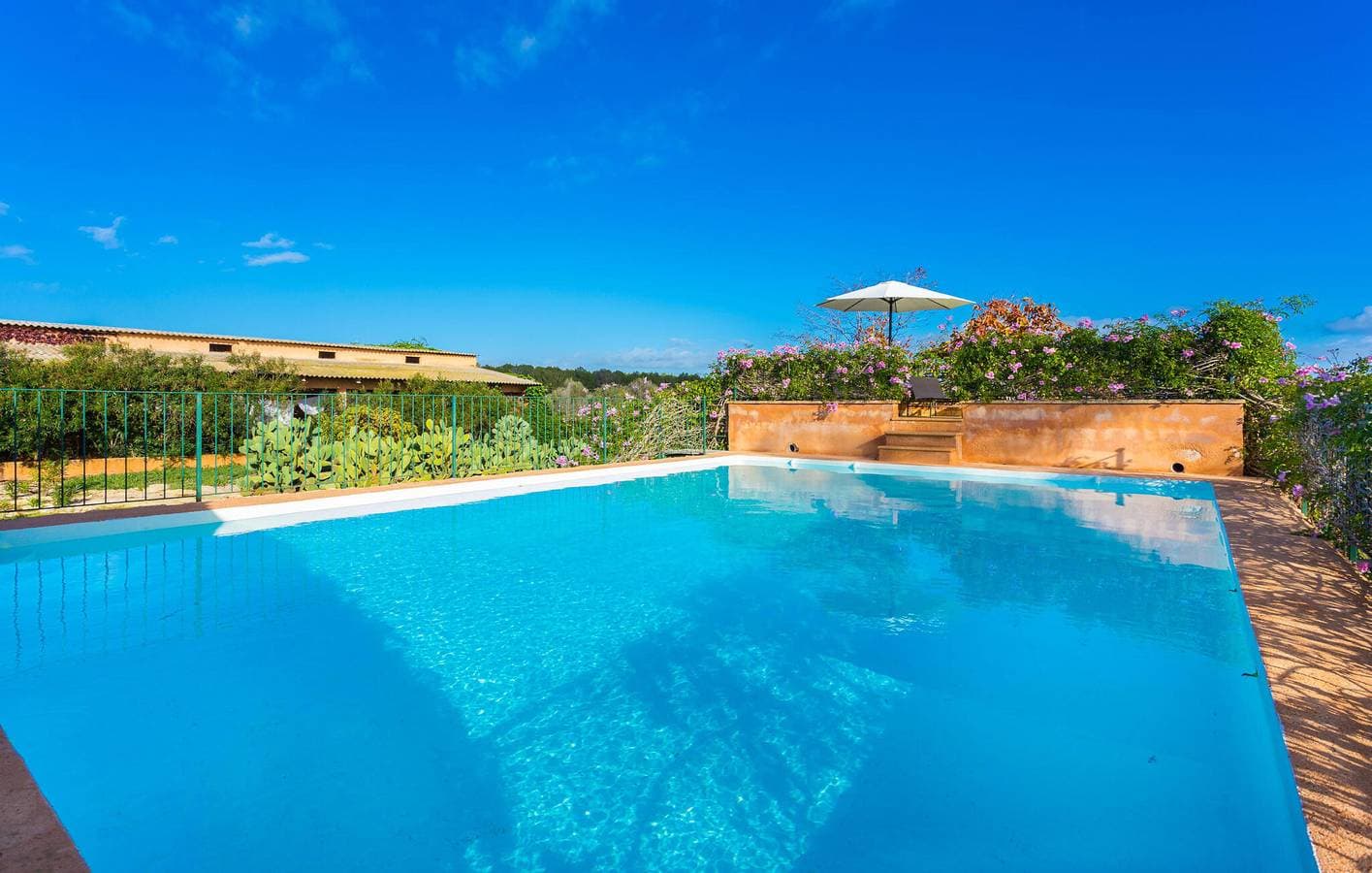Foto 5 von 31: Moderne Wohnung mit Pool und Terrasse 2km von Sa Vinyola