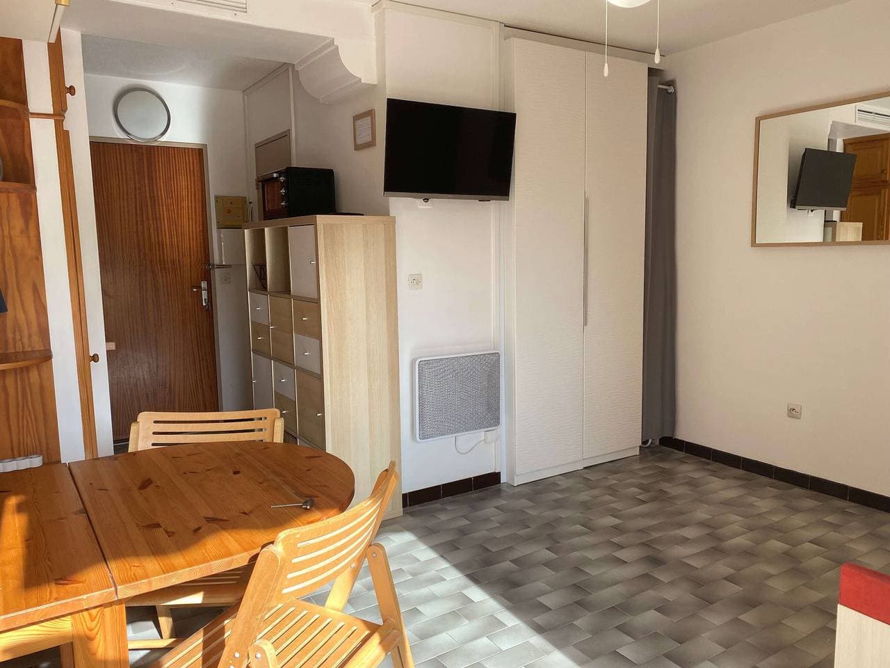 Foto 2 von 14: Ausgestattetes Studio mit Parkplatz in Balaruc-les-Bains