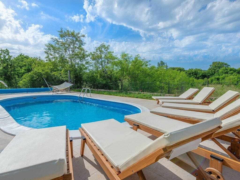 Foto 9 von 31: Villa in Labin mit Schwimmbecken