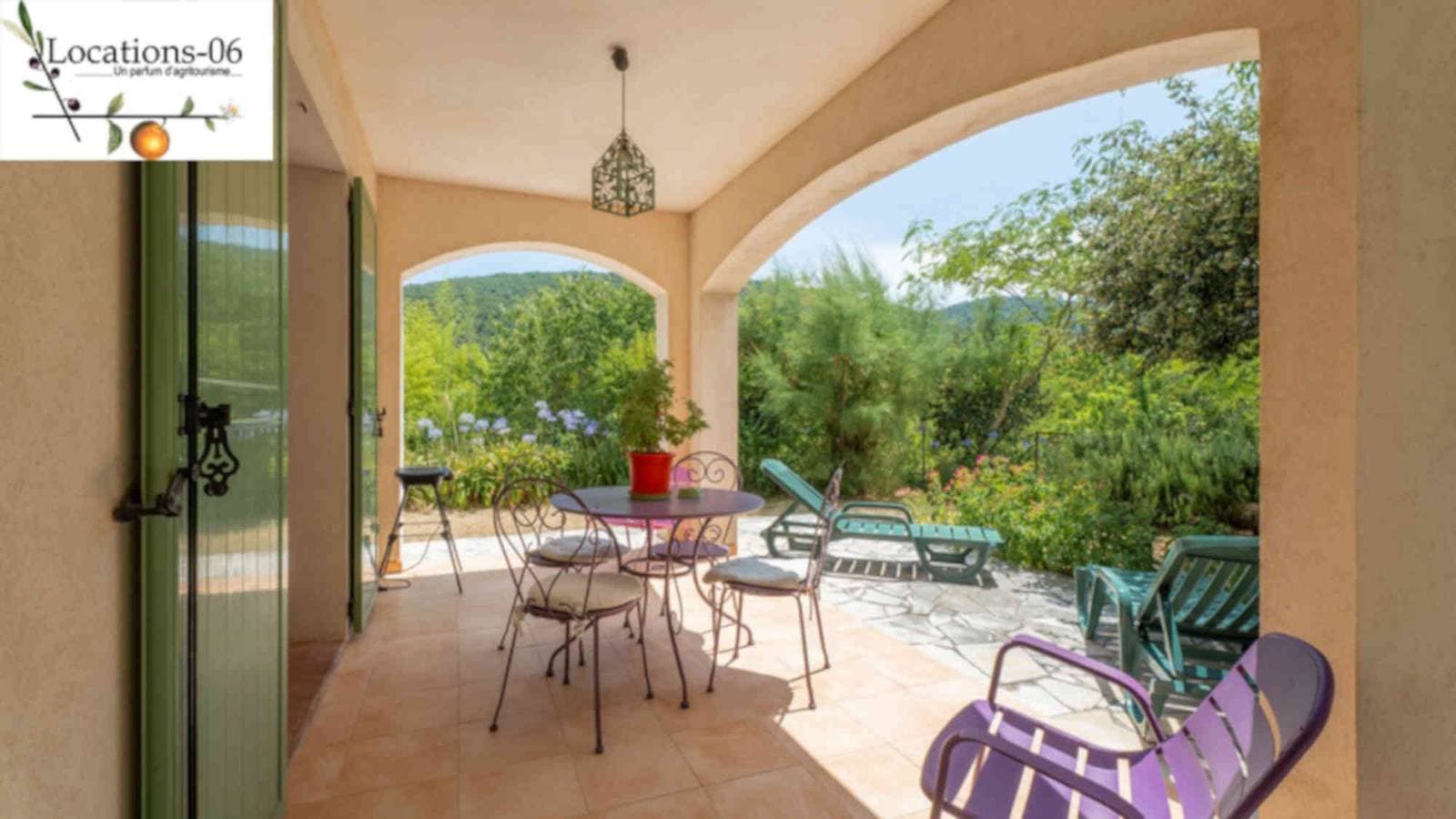 Foto 4 von 15: Vermietung rez-de-villa daher möblierter F2 für 1 -4 Personen, 30mn Nizza