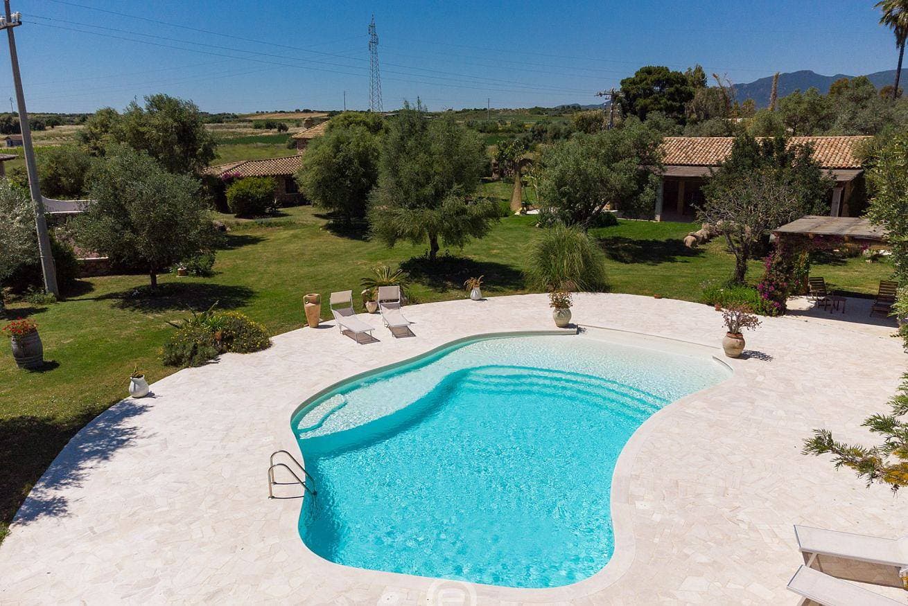 Foto 13 von 76: Ferienhaus für 2 Personen mit Pool