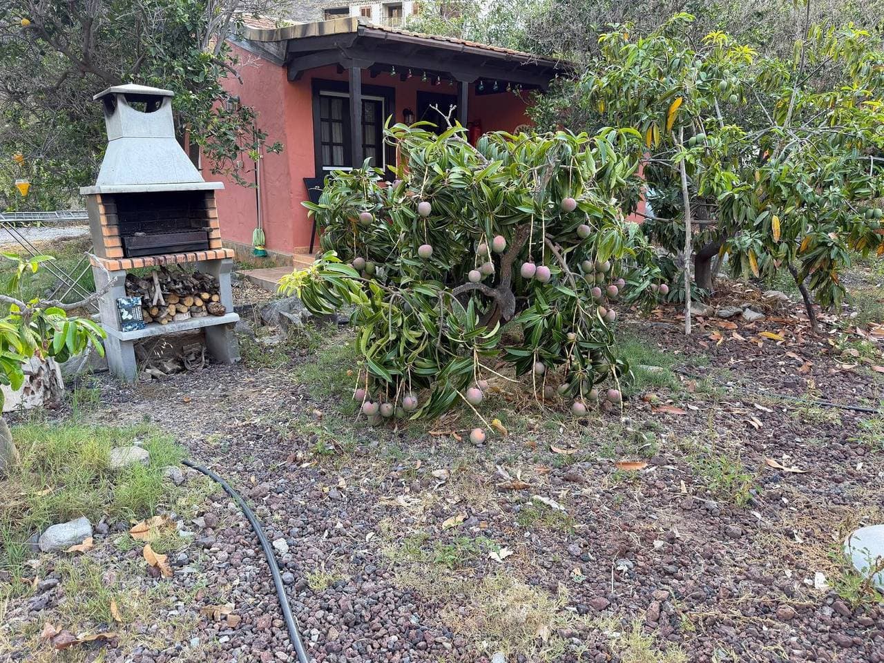 Foto 5 von 25: Kleines Ferienhaus "Finca Nim 1" auf Bauernhof mit Bergblick, Pool und WLAN