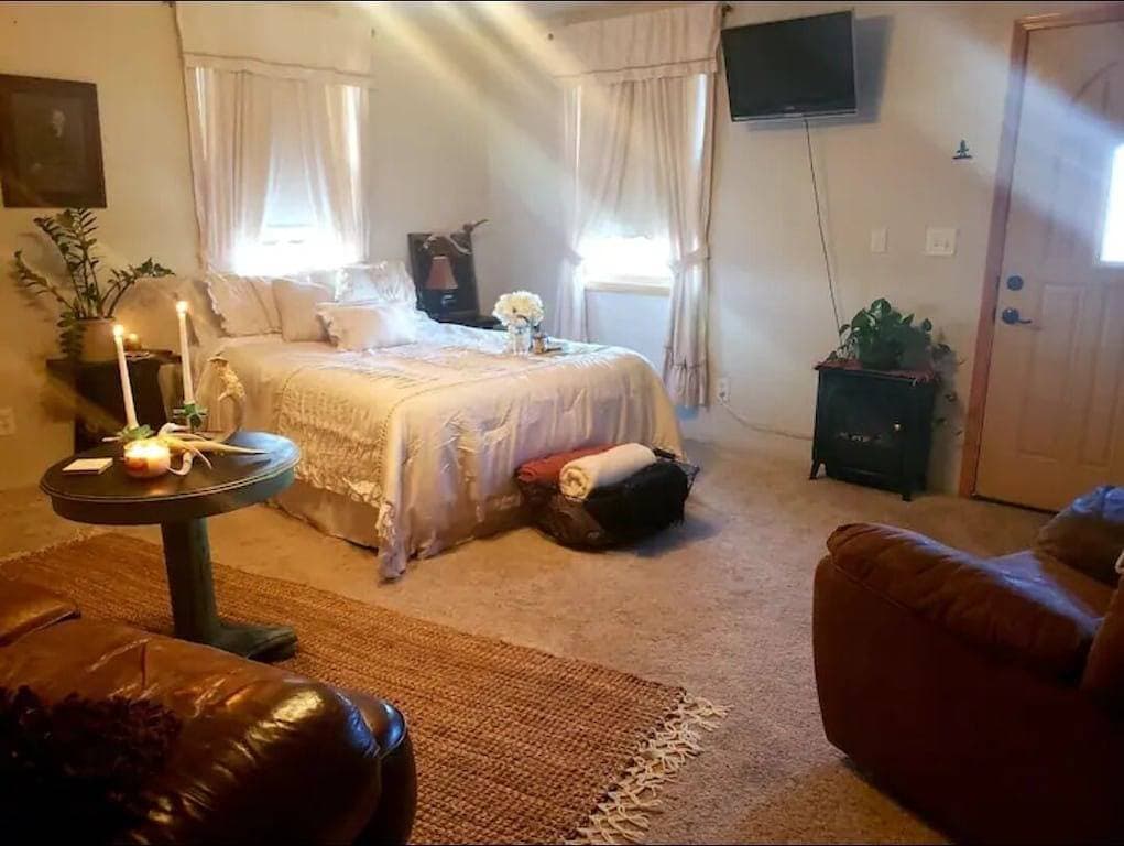 Foto 9 von 43: Shabby Chic Cabin Getaway mit atemberaubender Aussicht und Tierwelt