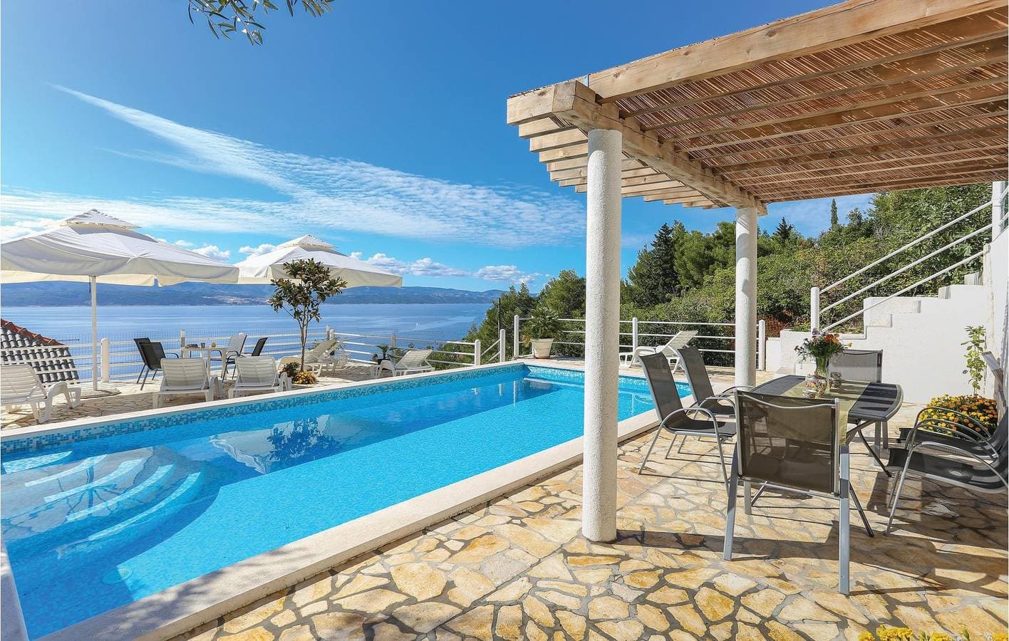 Foto 9 von 32: Apartment am Meer mit Pool und WLAN, nur 300 m vom Juto-Strand entfernt