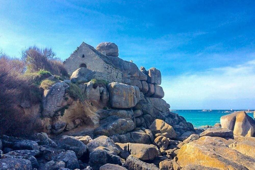 Foto 13 von 24: Finistere, Cleder, ebenerdiges Haus, großer Garten, 350m Kerfissienstrand