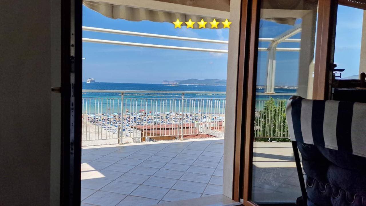 Le terrazze sul Lido 1