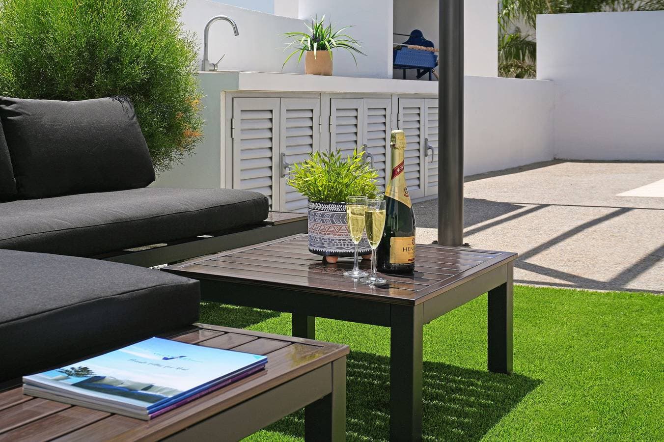 Foto 8 von 38: Villa für 7 Personen mit Garten