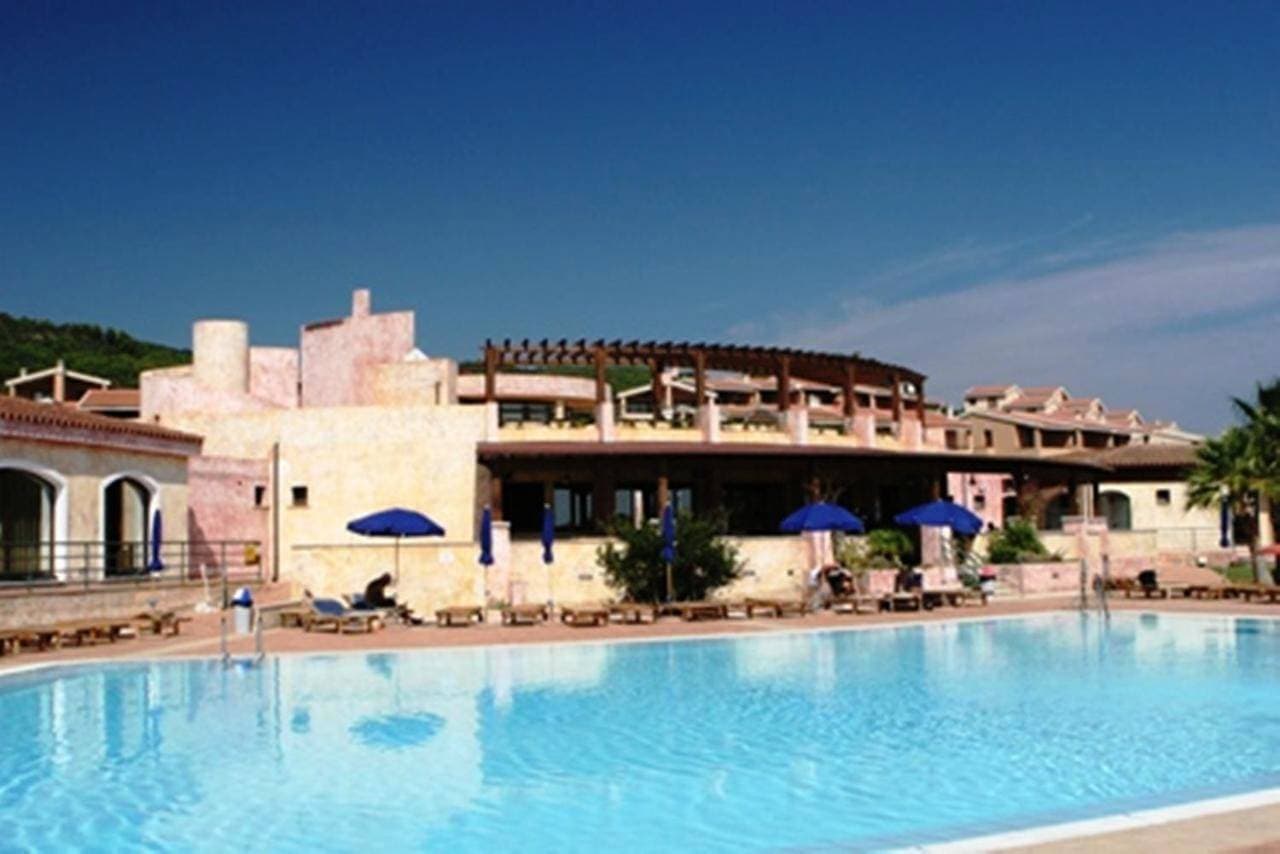 Residence Il Borgo di Porto Corallo 1