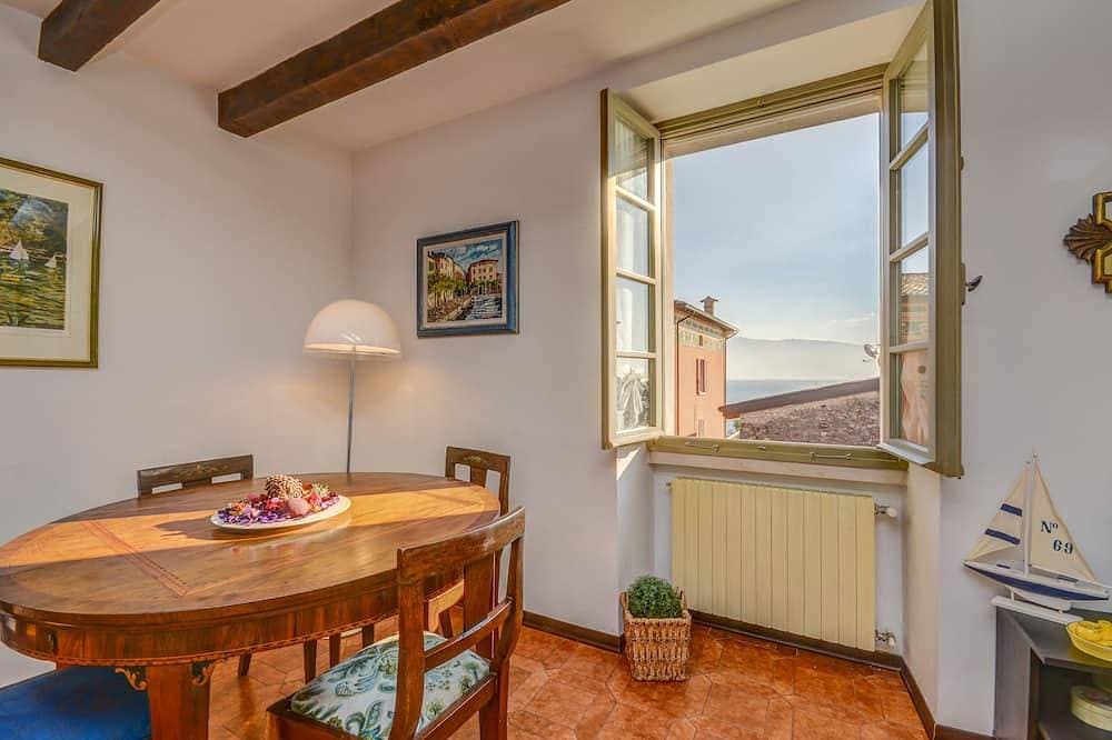 Ehemalige Unterkunft von Lawrence mit Seeblick! 1