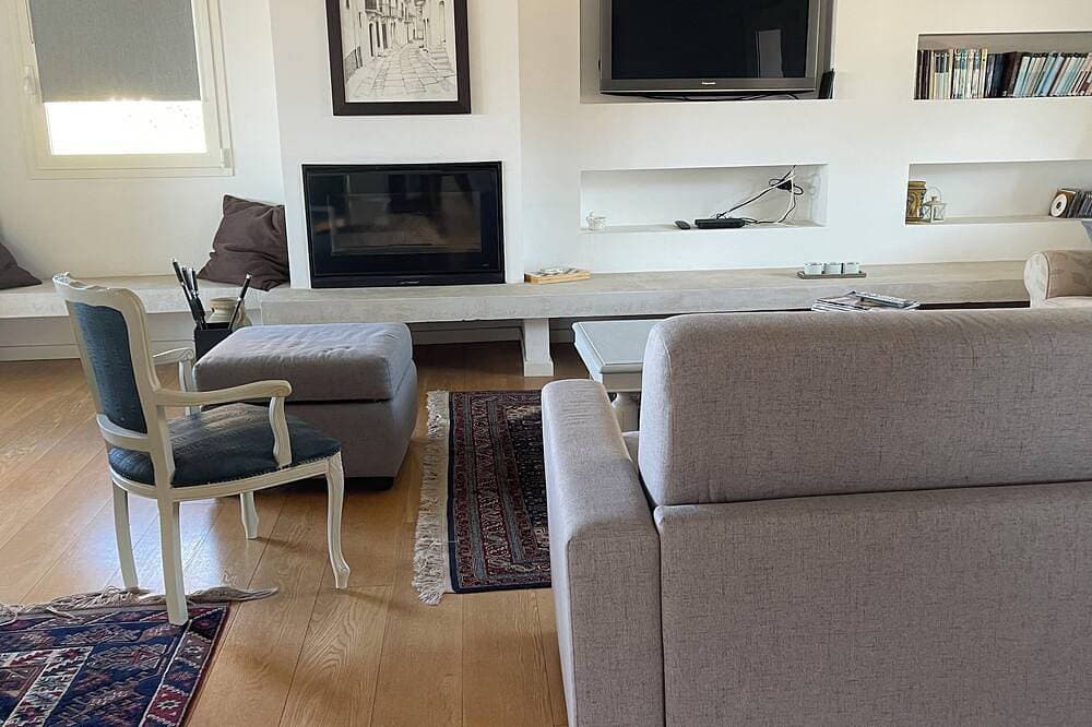 Foto 8 von 30: Marinella Home & Sea: Terrace with Ocean View & Comfort in Sferracavallo (Sleeps 8)