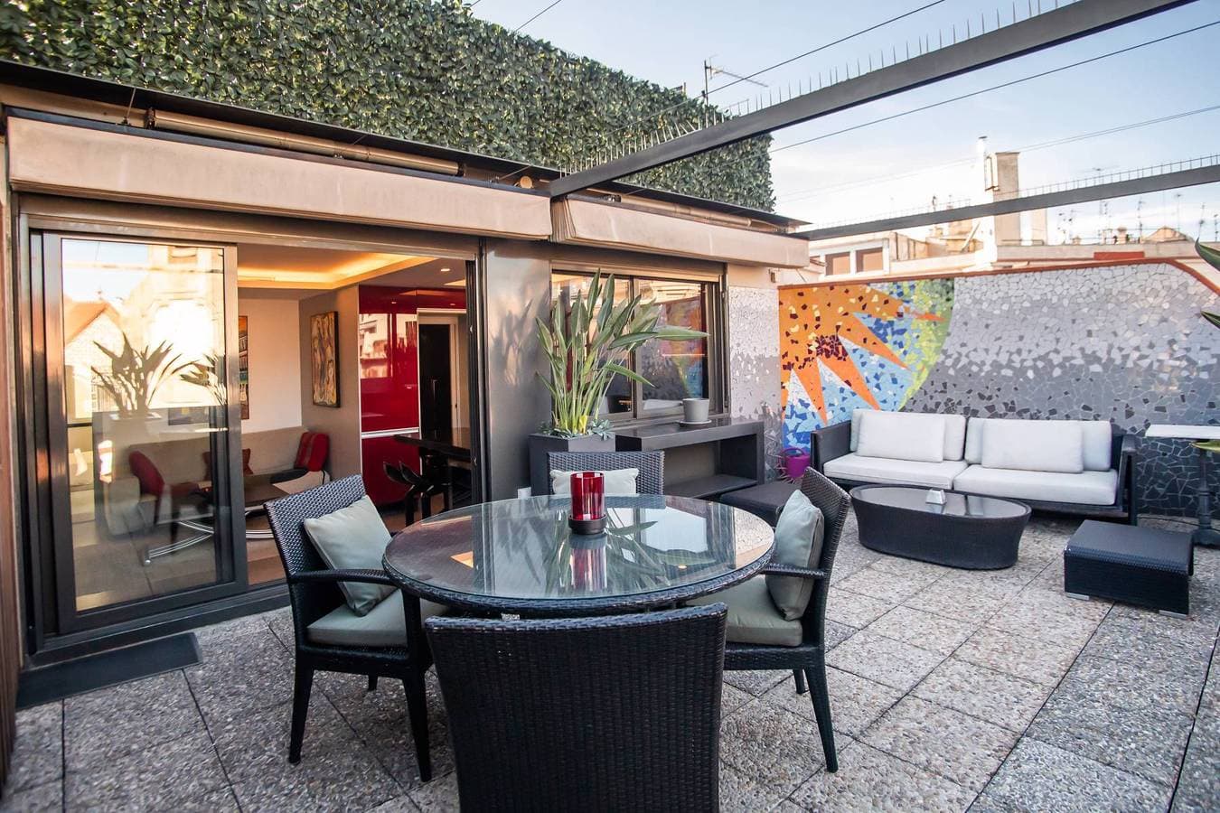 Foto 7 von 26: Ferienwohnung für 4 Personen mit Terrasse