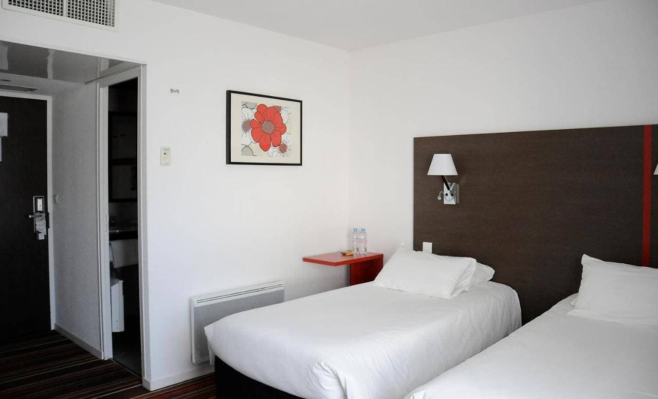 Foto 10 von 16: Standard Twin Room