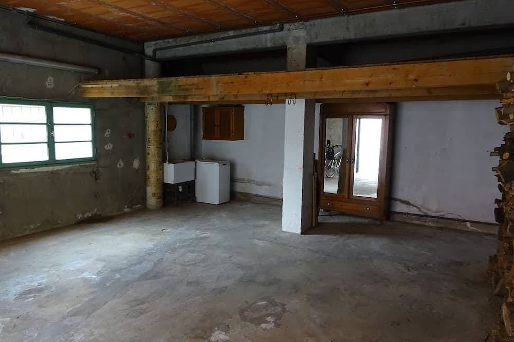 Foto 12 von 16: Authentic village house with