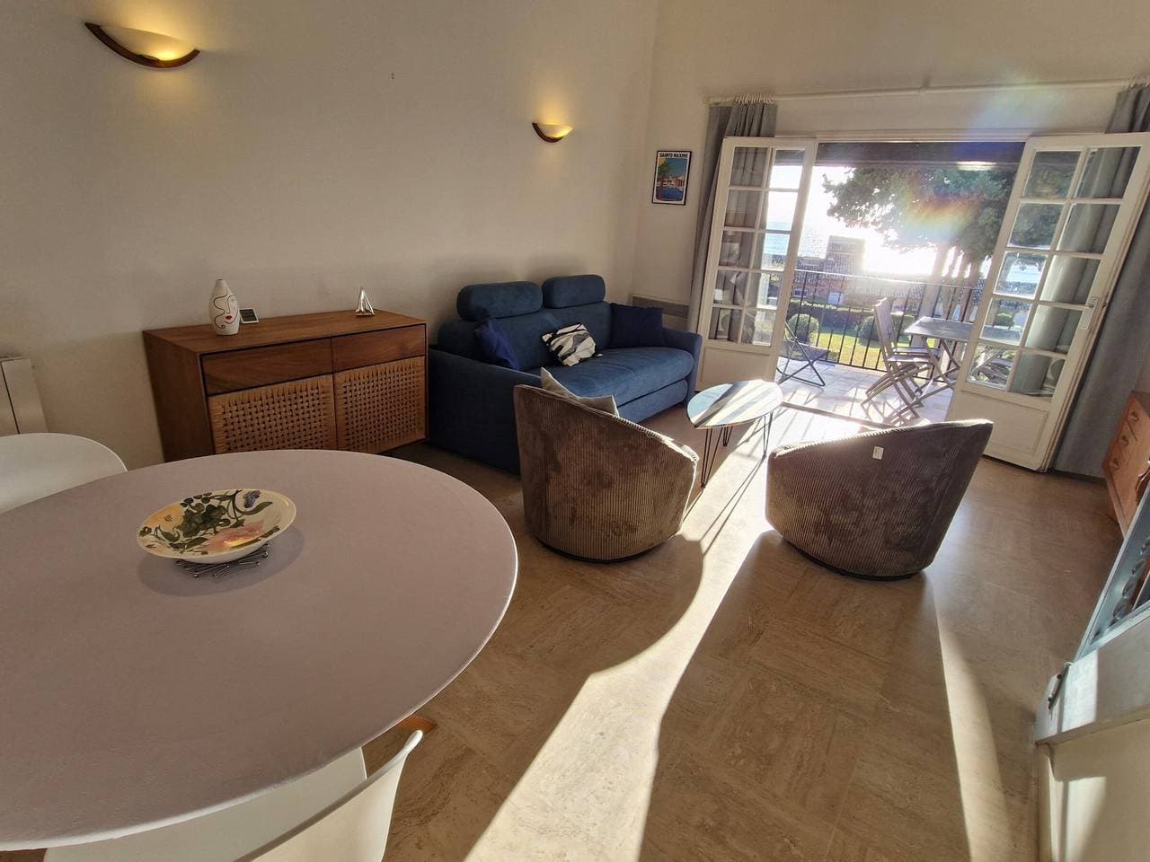 Foto 13 von 24: Apartment mit Mezzanine und Pool, Haustiere erlaubt, privater Parkplatz in Sainte-Maxime