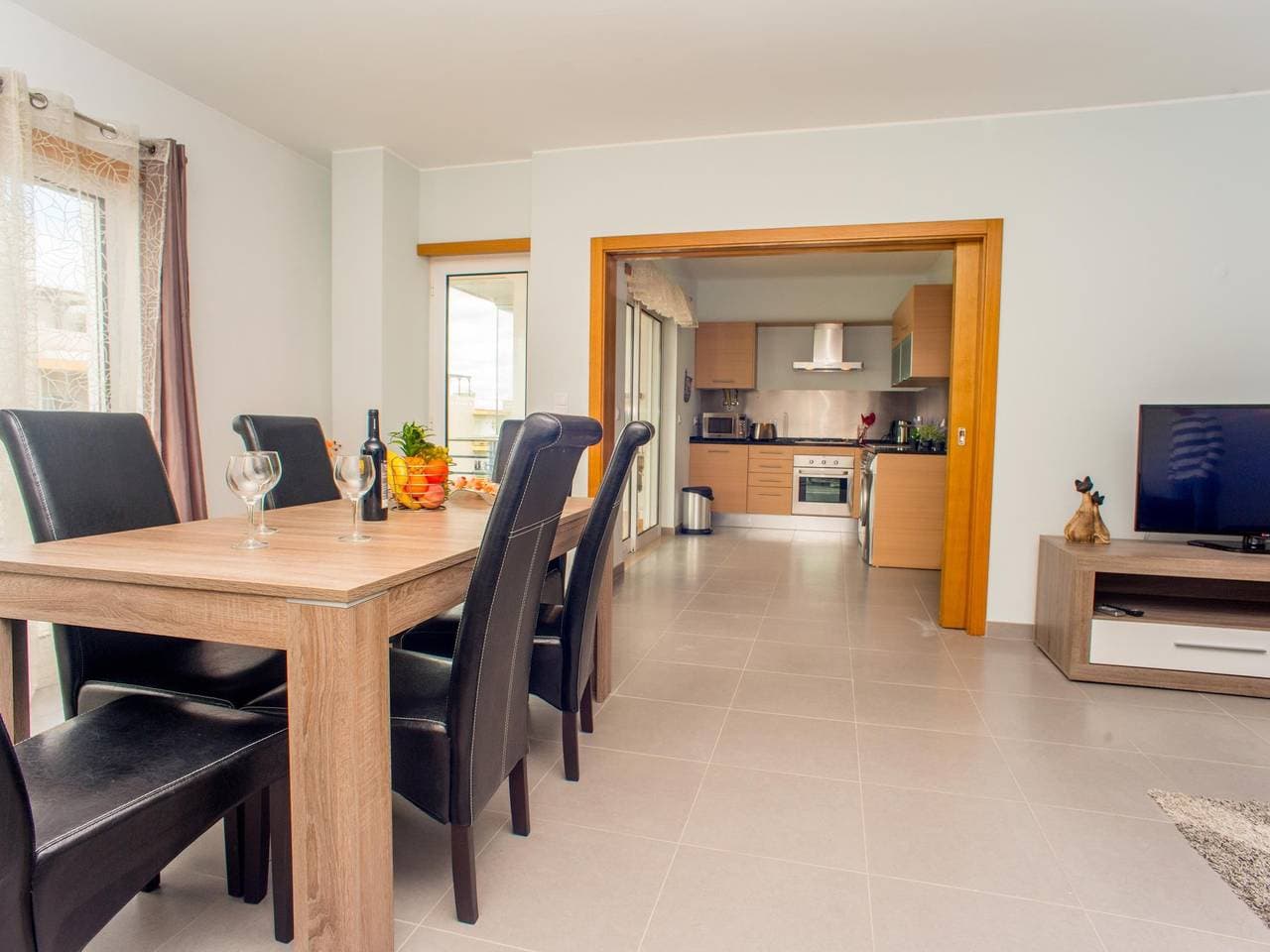 Foto 3 von 30: Ferienwohnung für 4 Personen mit Balkon