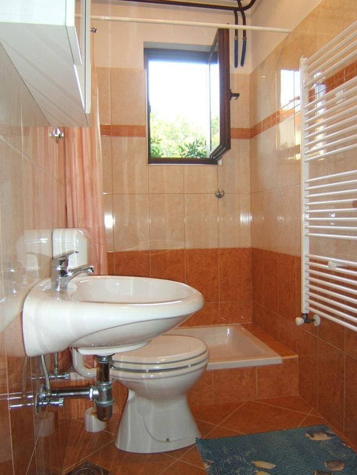 Foto 13 von 43: Ferienwohnung in Štinjan mit Meerblick, Klimaanlage, W-Lan, Waschmaschine (3326-4)