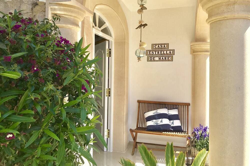 Foto 9 von 30: Super Meerblick *****1. Meereslinie Villa*privat*großer Pool*toller Garten*WIFI
