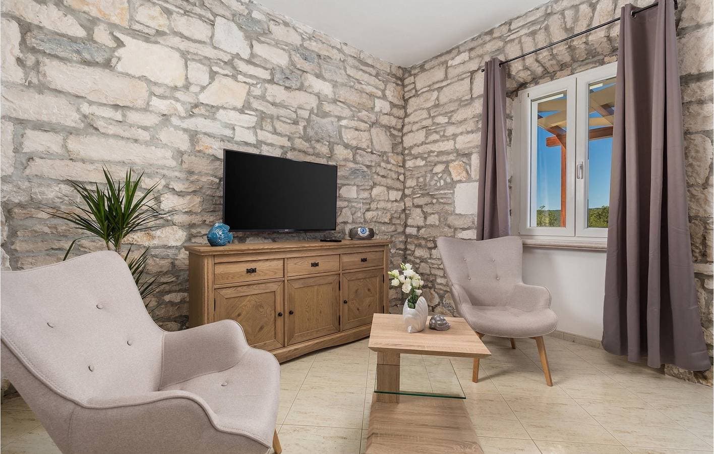 Foto 9 von 53: Gemütliche Ferienwohnung mit Pool, nahe der Küste und dem Stadtzentrum – der ideale Urlaubsort!
