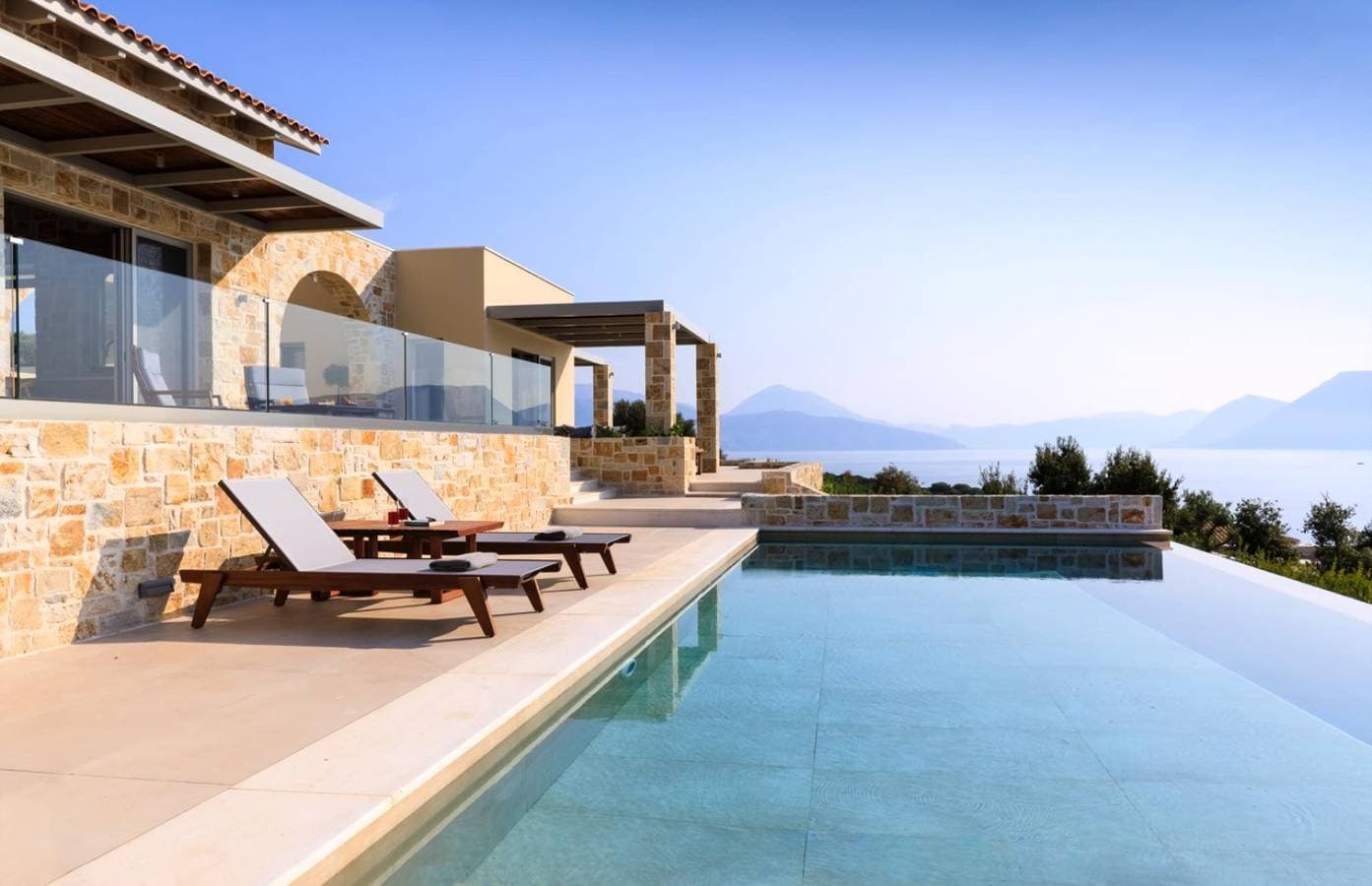 Villa 1