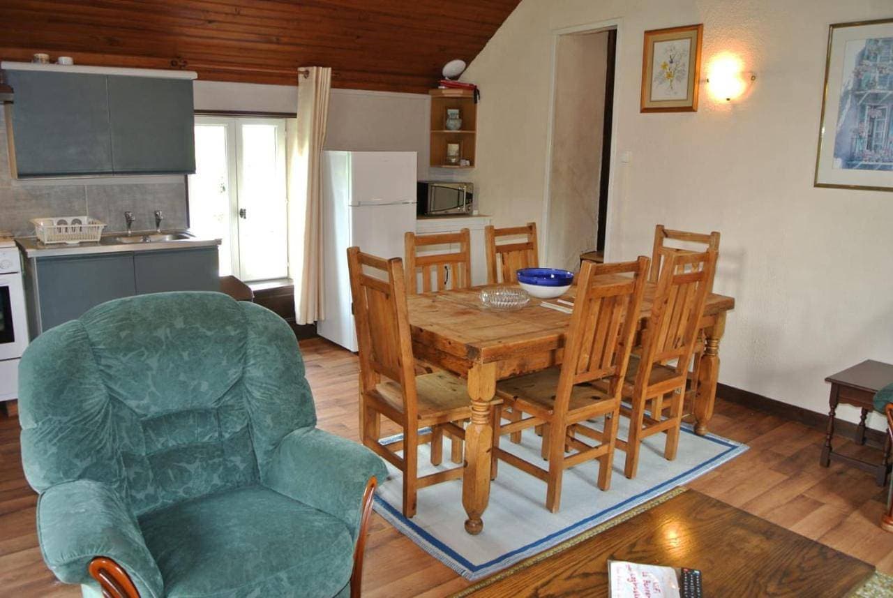 Foto 4 von 21: Three-Bedroom House