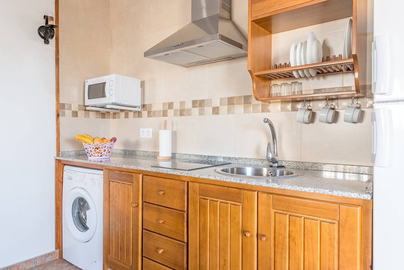 Foto 6 von 24: Klimatisierte Ferienwohnung nahe dem Strand mit Pool, Terrasse, Garten und WLAN