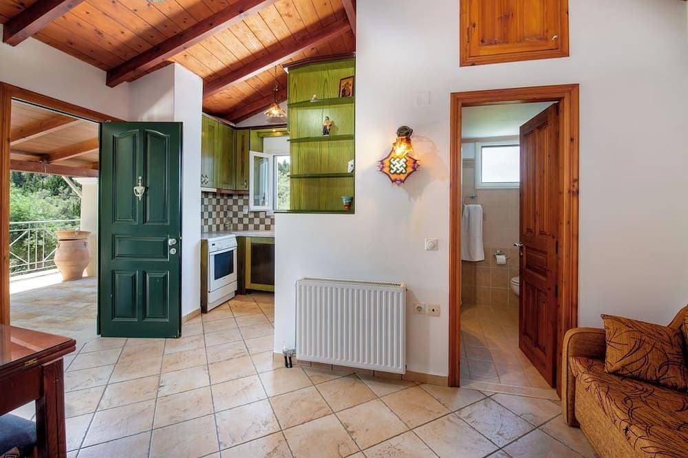 Foto 10 von 12: Green studio in delightful Katsimatika with AC