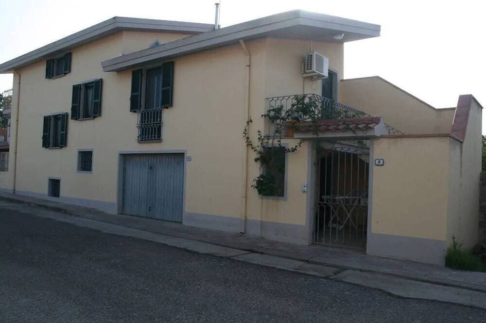 Foto 13 von 30: House Mary, 15 minutes from the splendid beaches of Sinis - Iun