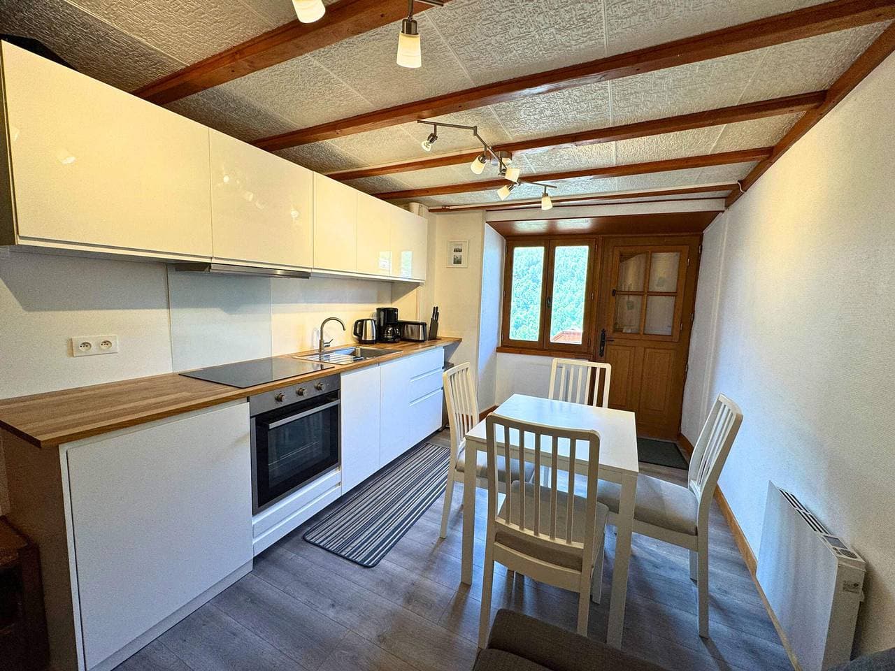 Traditionelles Chalet 2 Pers Haustiere Erlaubt in Praranger mit WiFi 1