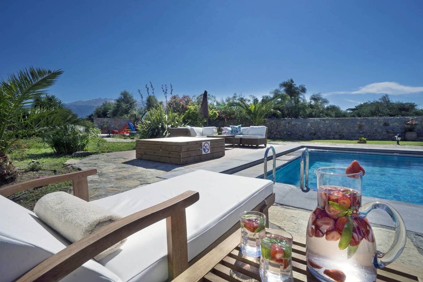 Foto 5 von 24: Villa für 10 Personen mit Garten