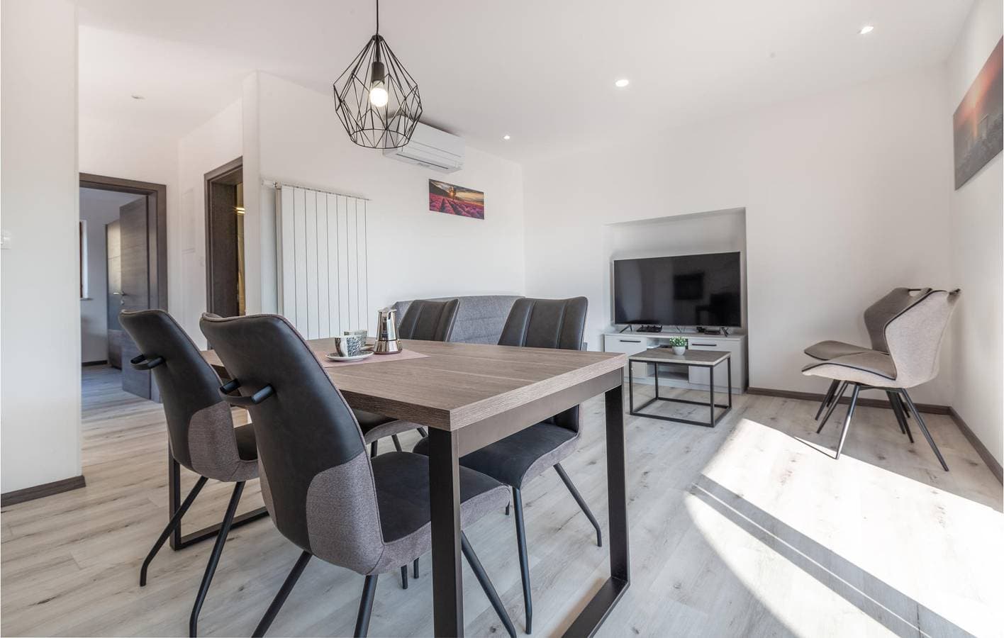 Foto 6 von 19: Ferienwohnung für 4 Personen mit Garten
