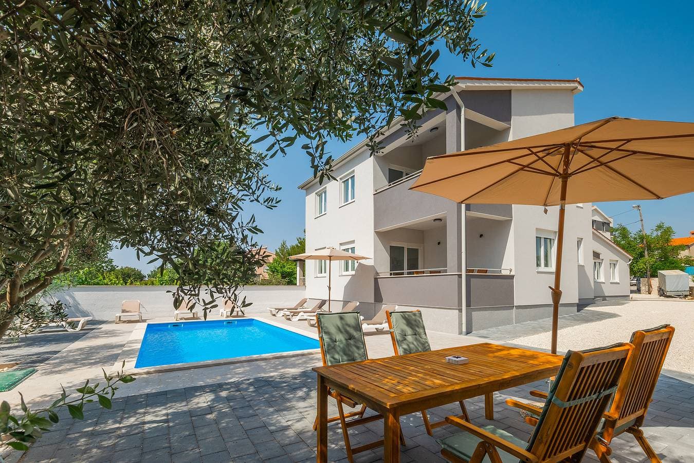 Foto 5 von 35: Ferienwohnung für 2 Personen mit Pool