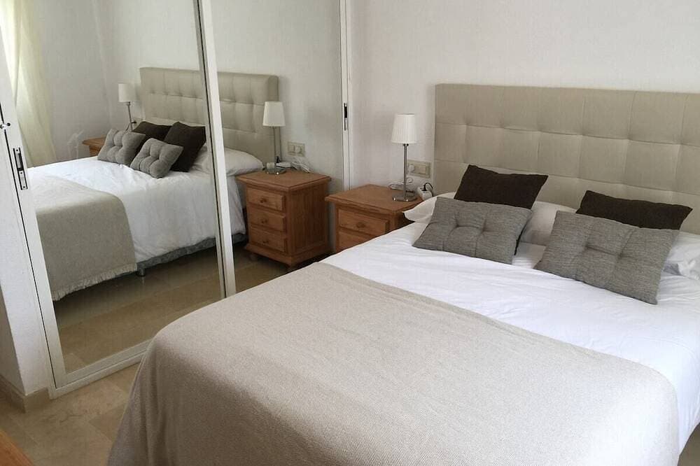 Beautiful large 2 beds coast flat with sunrise sunset,swimming pool and sea-view 1