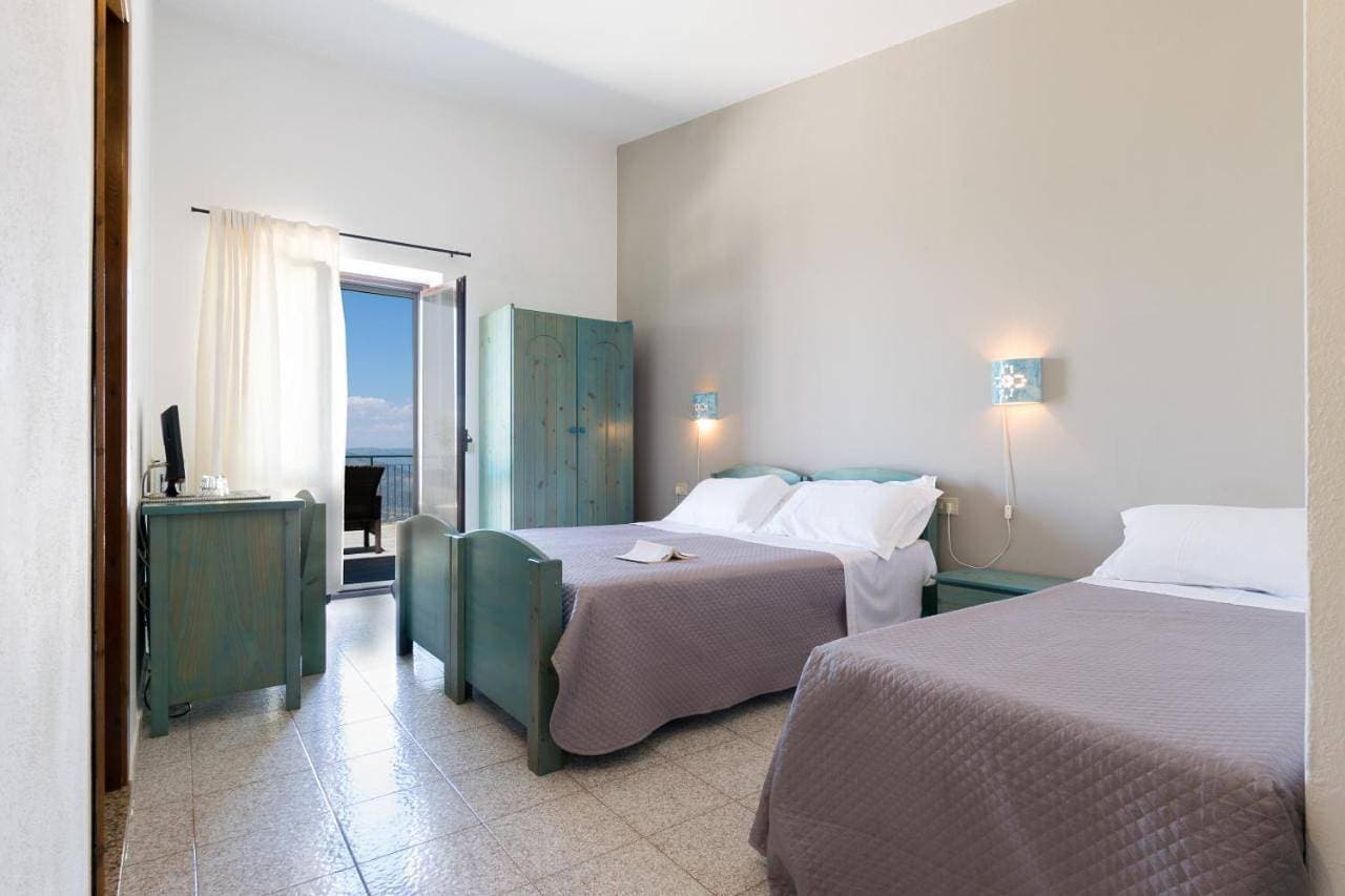 Foto 4 von 14: Quadruple Room