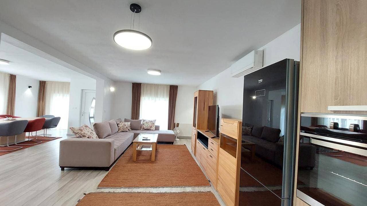 Foto 2 von 11: Two-Bedroom Apartment