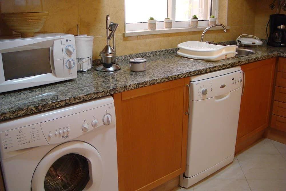 Foto 12 von 17: T1 Vila da Praia, Alvor in Wohnanlage mit Pool Free Wifi. 1957 / Al