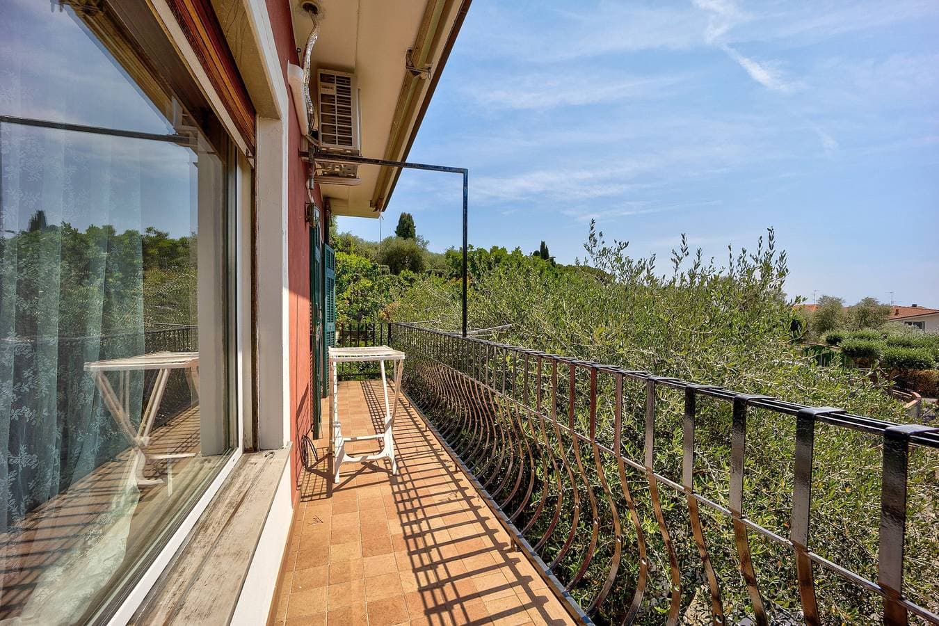 Foto 13 von 38: Ca dei Tati Imperia: Meerblick, Whirlpool, Jacuzzi, WLAN – Ferienwohnung in Ligurien