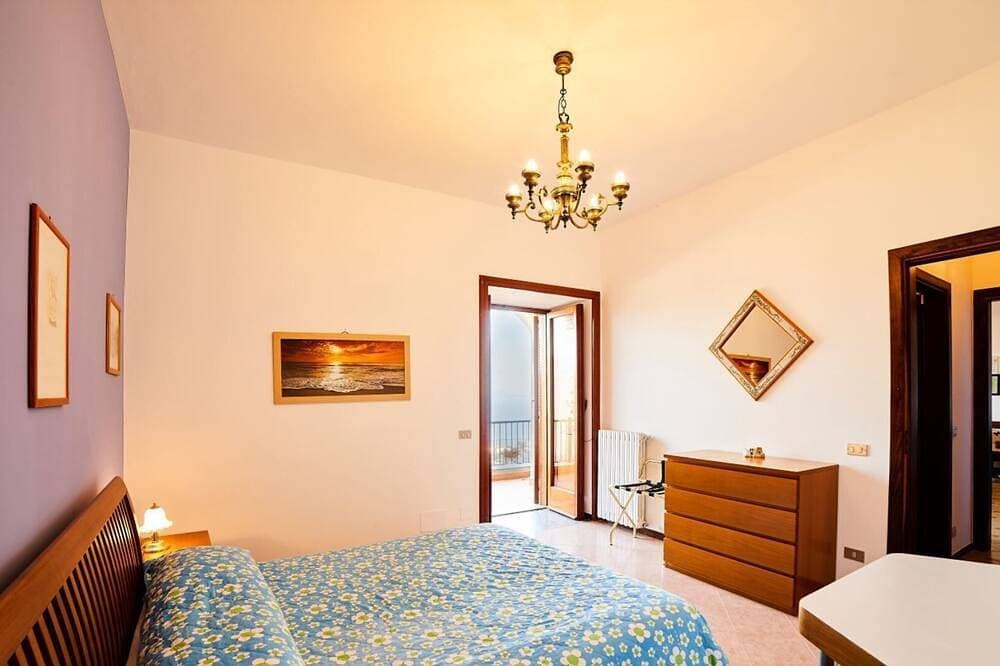 Foto 7 von 30: Panorama-Villa in der Nähe von Ravello, privater Pool, Garten und herrliche Aussicht, Parkplatz