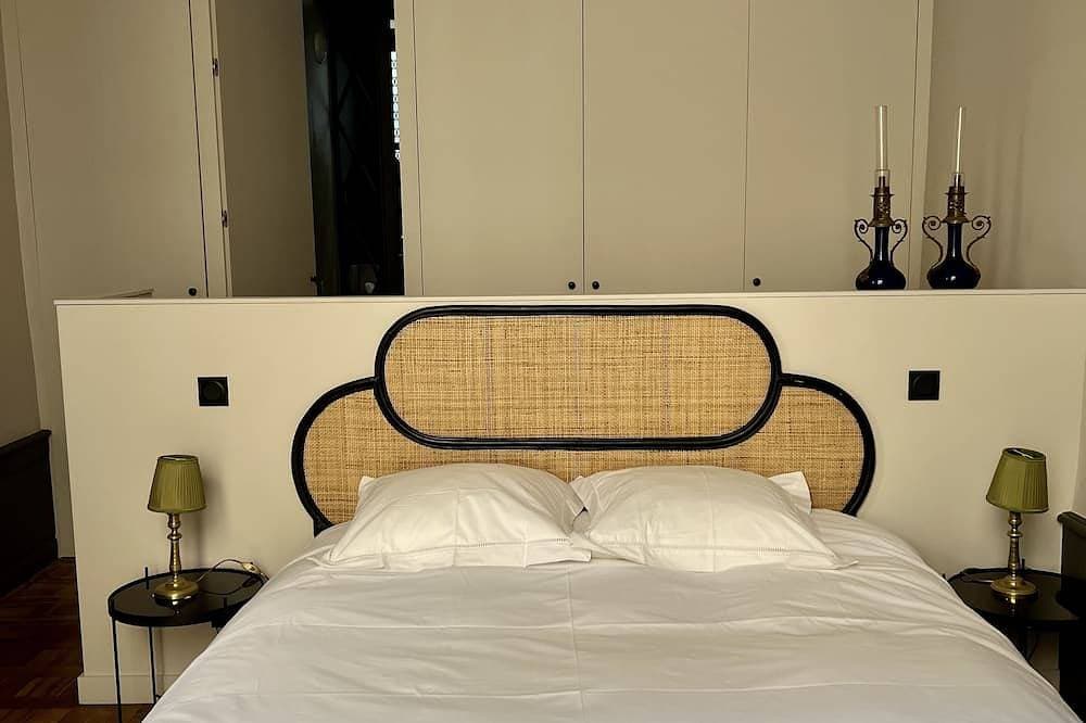 Foto 5 von 23: Splendid 2-room apartment 65 m2 17th century town house
