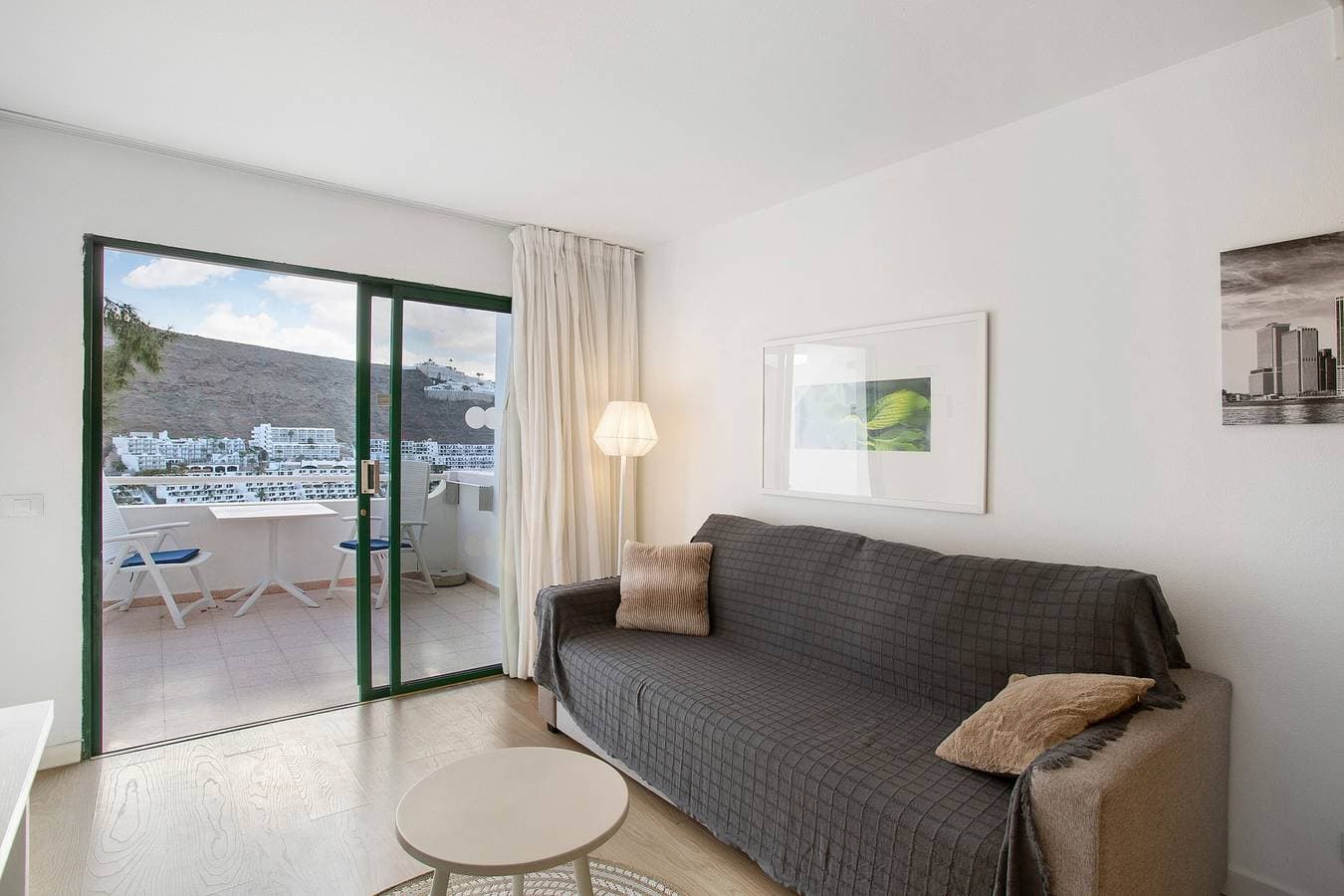 Foto 2 von 35: Ferienwohnung 'Dreams' mit Meerblick, Gemeinschaftspool und WLAN