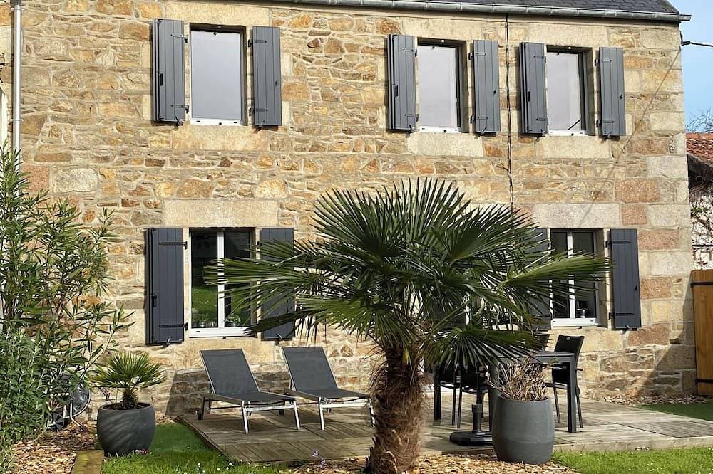 Renoviertes Haus, am Hafen von Ploumanac'h - Perros-Guirec 1