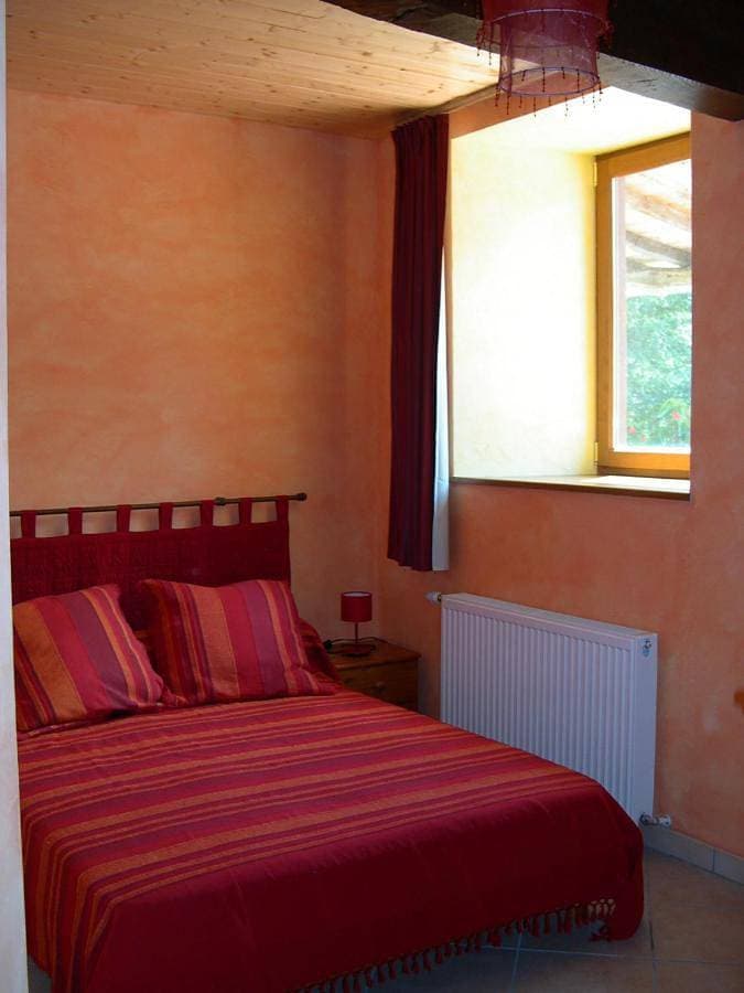 Foto 3 von 8: Two-Bedroom Apartment