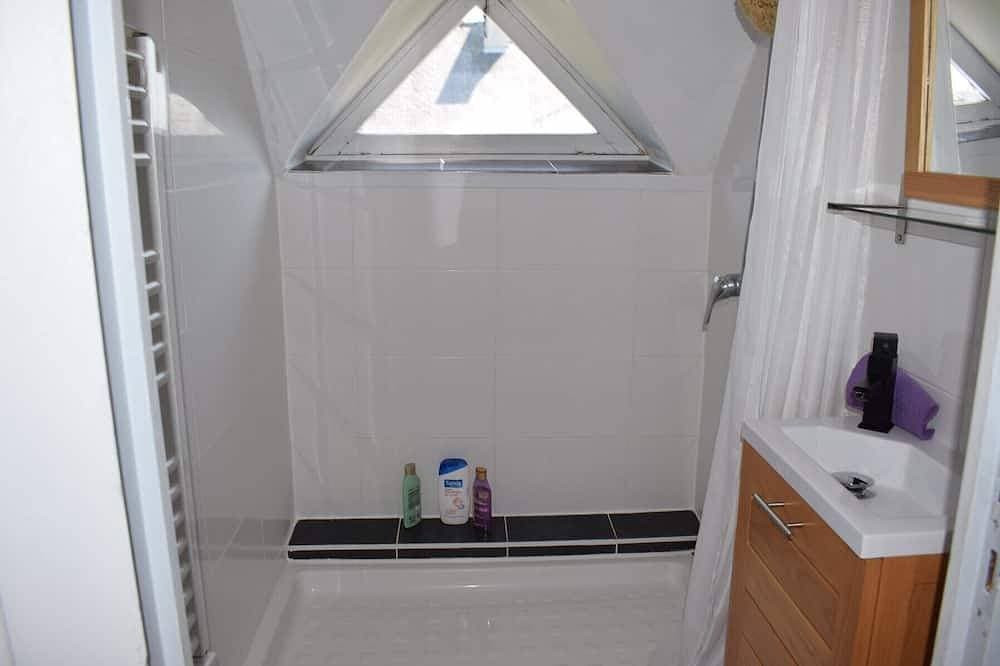 Foto 10 von 24: Beautiful Breton house 9 sleeps Perros-Guirec