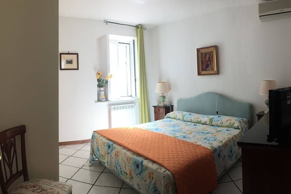 Foto 3 von 23: Casa De Angelis mit privatem Parkplatz und direktem Zugang zum Strand